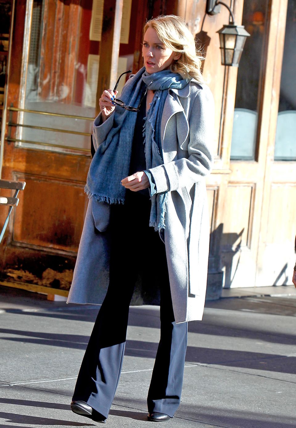 Naomi Watts' Hauptrolle "Jean Holloway" in der Netflix-Serie "Gypsy" ist ebenfalls immer sehr lässig, aber doch elegant gestylt.