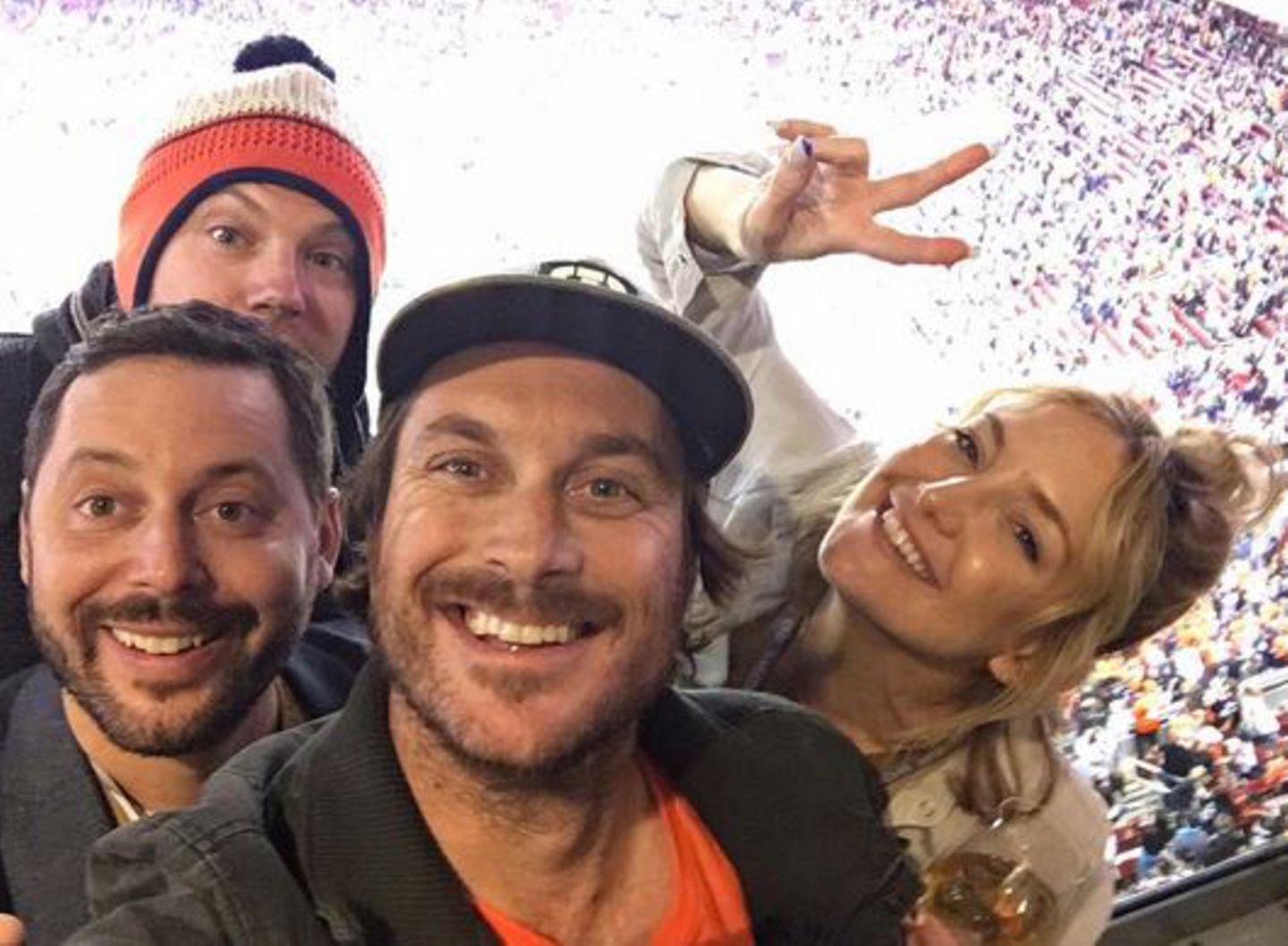 Das Daumen drücken für die "Broncos" hat sich für Kate Hudson gelohnt.