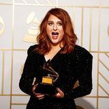 Meghan Trainor wird als Beste neue Künstlerin geehrt.