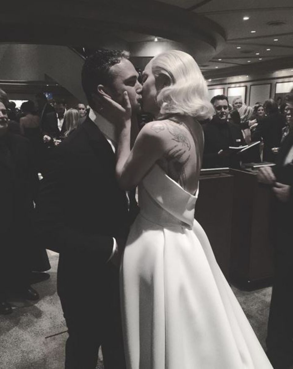 Lady Gaga macht ihrem Partner Taylor Kinney eine rührende Liebeserklärung.