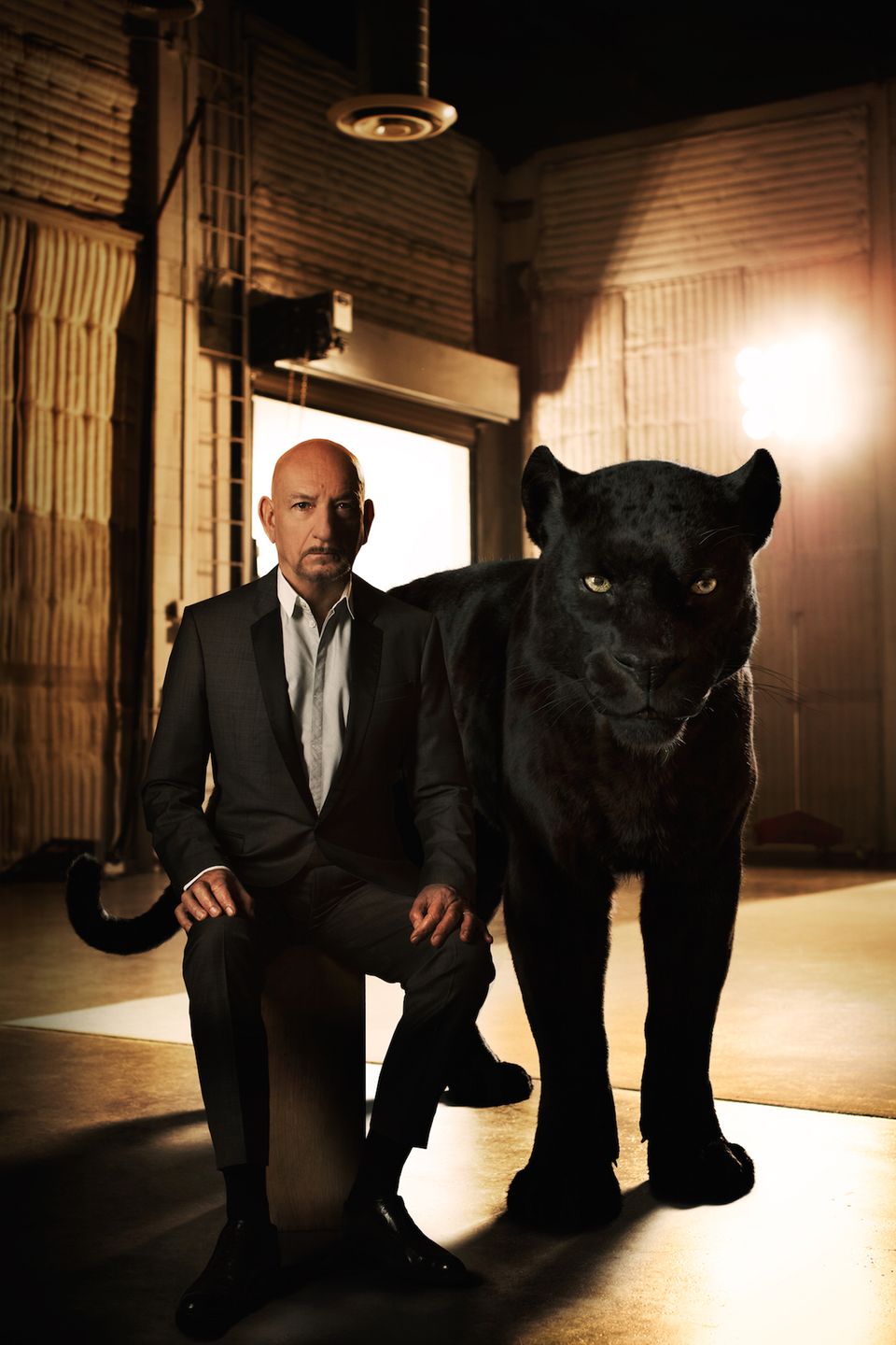 Bagheera ist ein Panther, der es als seine Verpflichtung ansieht, Mogli zu helfen, zur rechten Zeit den Dschungel zu verlassen. Er versucht Mogli zu beschützen und ihn für sein späteres Leben in die richtige Richtung zu führen.