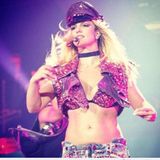 Britney Spears startet ihre instagram-Karriere 2011 mit einem Bild von ihrem Bühnen-Comeback.