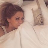 Vanessa Mai nimmt ihren Schlager-Echo nach der ausgelassenen Party sogar mit ins Bett.