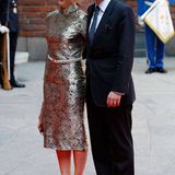 Prinzessin Märtha Louise von Norwegen war im Gegensatz zu den Schweden nicht in Pastellstimmung und wählte einen Bronzeton.