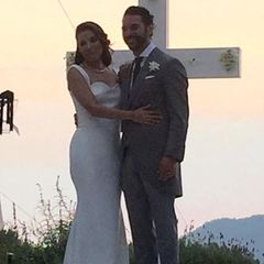 Auch wenn es etwas verschwommen ist, sehen die frischvermählten Eva Longoria und Jose Baston einfach nur glücklich aus.