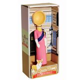 Souvenirs und Andenken  Typisch britischer Geschmack: Die Queen gibt es als Eiskugel-Portinierer. Leider ohne Kopf, dafür im Kleid mit Ordensschärpe. Immerhin.