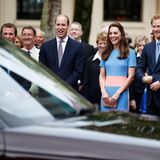 12. Juni 2016: Patron's Lunch  Das royale Trio erwartet die Queen vor der Bühne.