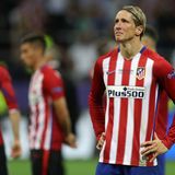 Nicht nur "Atletico Madrid"-Star Fernando Torres fließen nach dem verlorenen Elftmeterschießen Tränen der Trauer.