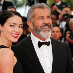 Mel Gibson und Rosalind Ross sind auch bei den Filmfestspielen.