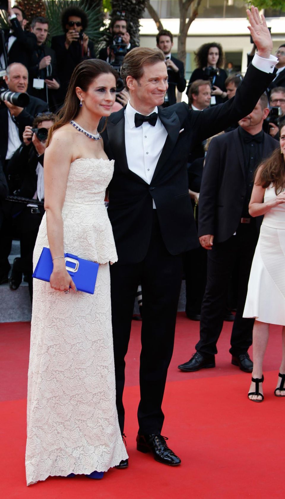 Colin Firth erscheint mit Ehefrau Livia Giuggioli auf denm roten Teppich.