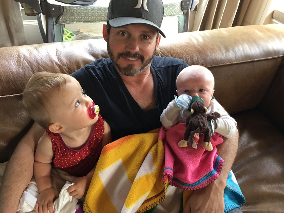 Auch Kelly Clarkson sendet Vatertagsgrüße an Brandon Blackstock via Twitter. Auch Kelly Clarkson sendet Vatertagsgrüße an Brandon Blackstock via Twitter.