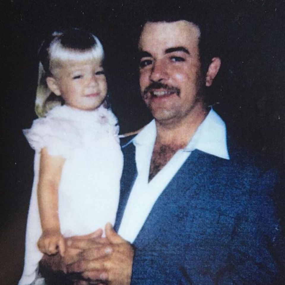 LeAnn Rimes hatte es mit ihrem Vater Wilbur Rimes nicht immer leicht. Dennoch ist er ein wichtiger Teil in ihrem Leben. LeAnn Rimes hatte es mit ihrem Vater Wilbur Rimes nicht immer leicht. Dennoch ist er ein wichtiger Teil in ihrem Leben.