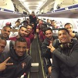 Cristiano Ronaldo schießt erst seine Mannschaft ins Achtelfinale und anschließend ein Selfie im Flugzeug.