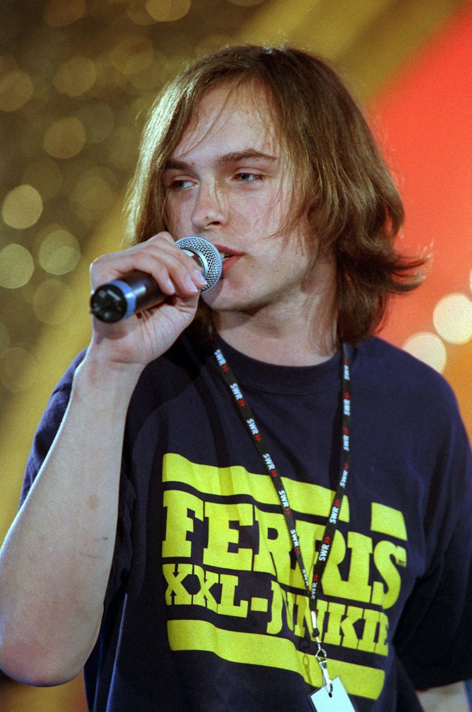 Kim Frank, Sänger der deutschen Teenie-Gruppe Echt, bei einem seiner zahlreichen Auftritte. Mit dem Song "Du trägst keine Liebe in dir" feiert er 1999 seinen größten Erfolg.
