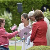 Die Kronprinzessin wird immer reichlich beschenkt.