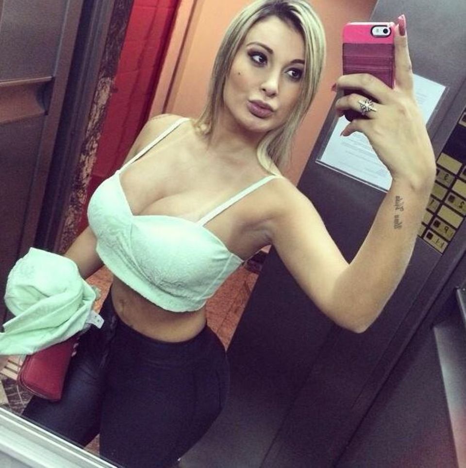 Andressa Urach Cristiano Ronaldo soll Irina Shayk mit der Brasilianerin "Miss BumBum" fremdgegangen sein.