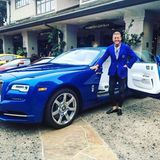 Eine Jacht auf Land: So bezeichnet Lapo Elkann das blaue Luxusungetüm von Rolls-Royce.