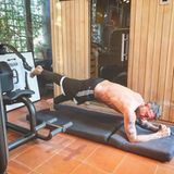 Ein eigener Fitnessraum, mit Sauna: Der sportliche Milliardär braucht nicht ins Fitnessstudio zu gehen - er hat alles in den eigenen vier Wänden.