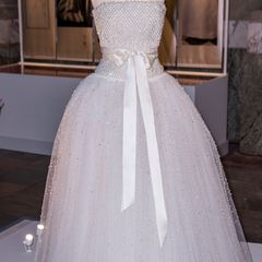 Dieses Kleid trug Prinzessin Madeleine von Schweden bei der Party nach ihrer Hochzeit am 8. Juni 2013