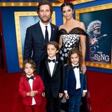 3. Dezember 2016  Filmspaß für die ganze Familie: Matthew McConaughey und Camila Alves besuchen mit ihren stylischen Kids Livingston, Levi und Vida die "Sing"-Premiere in Los Angeles.