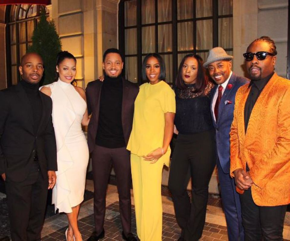 "Letzte Nacht im Weißen Haus": Sängerin La La Anthony posiert unter anderem mit Terrence J, Kelly Rowland und Rapper Wale für ein Gruppenfoto.
