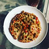 "Wenn du um Mitternacht nach Hause kommst und das so lecker für dich aussieht ...", kommentiert Diane Kruger voller Heißhunger das Foto ihrer üppig belegten Pizza.
