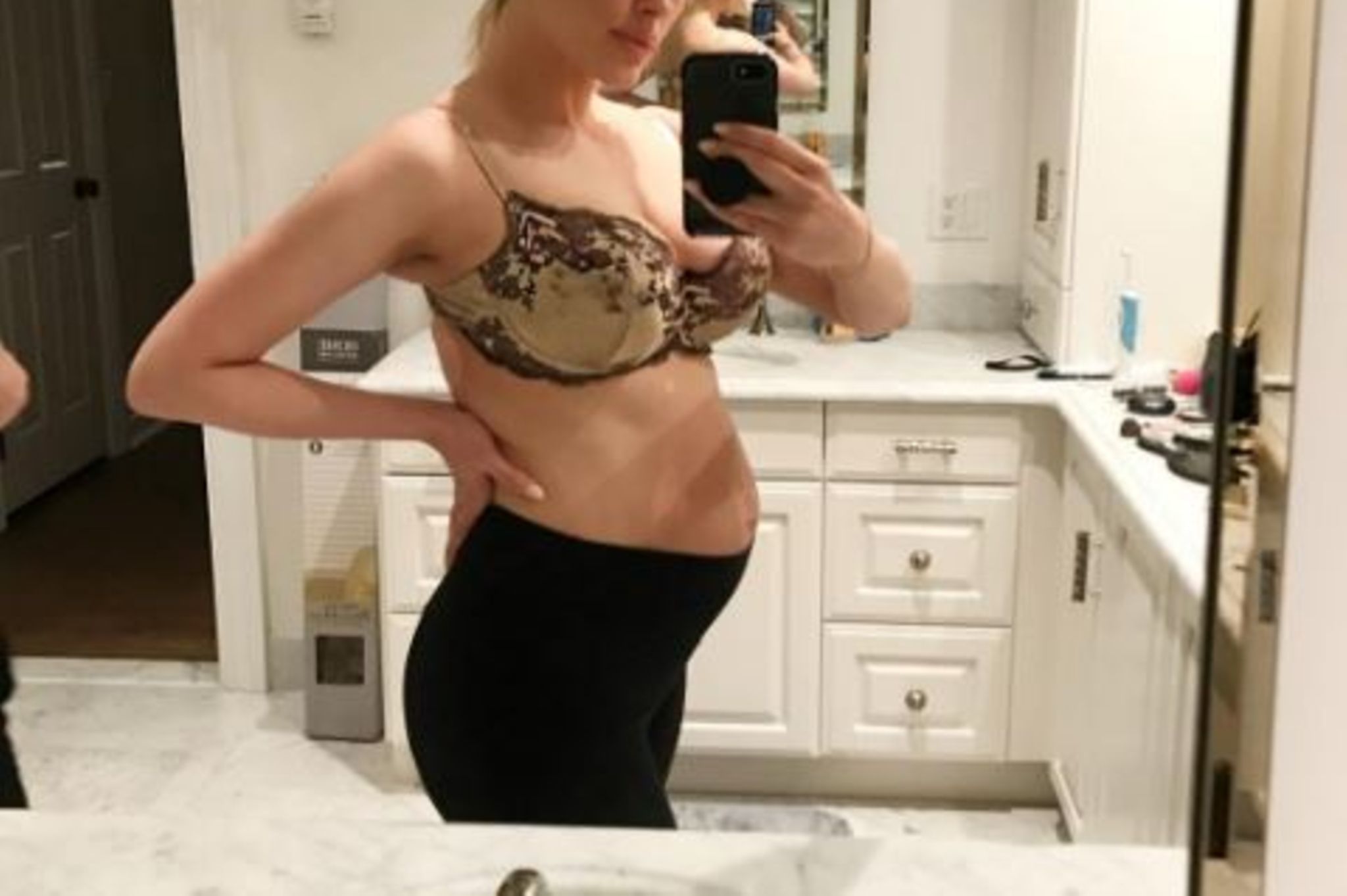 Body Positivity: Katy Perry zeigt ihren Körper kurz nach der Geburt auf  Instagram