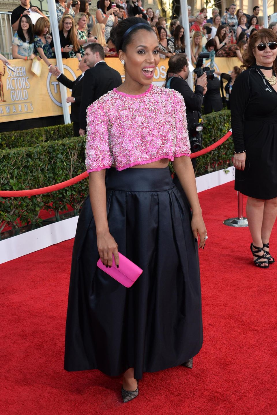 Zu kurzes Top, zu breiter Rock: Kerry Washingtons Outfit war 2014 nicht unbedingt der ideale Red-Carpet-Look. Zu kurzes Top, zu breiter Rock: Kerry Washingtons Outfit war 2014 nicht unbedingt der ideale Red-Carpet-Look.