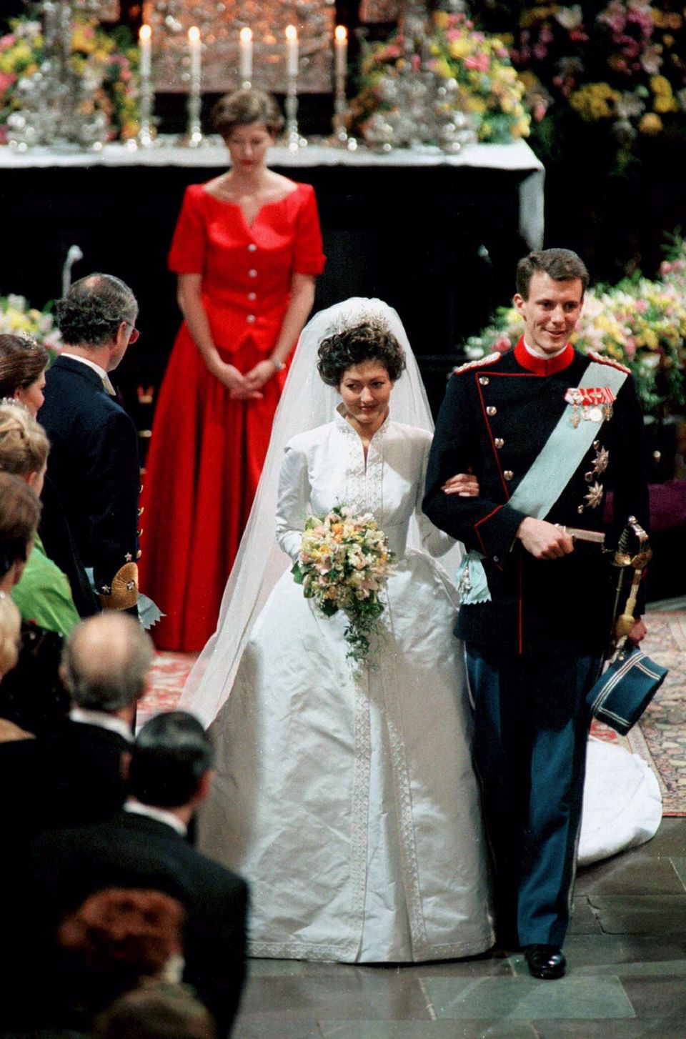 Alexandra Manley aus Hongkong ist die Prinzessin, von der die Dänen immer geträumt hatten. Prinz Joachim führt sie 1995 vor den Traualtar. Der zweite Sohn von Königin Margrethe und Prinz Henrik heiratet sogar noch vor seinem älteren Bruder.