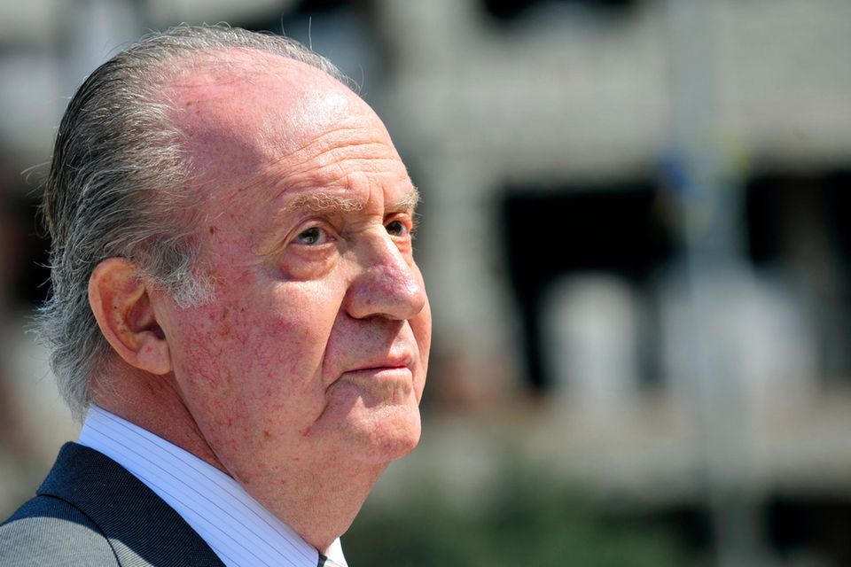Königin Letizia: Juan Carlos wird immer wieder mit seinen Fehltritten konfrontiert Juan Carlos wird immer wieder mit seinen Fehltritten konfrontiert