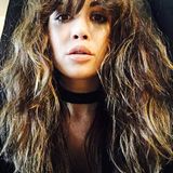 Sängerin Grace Capristo trägt ihre Haare stets perfekt gestylt. Ziemlich wild hingegen ist dieser Look. Sie selbst scheint diesen Style allerdings zu mögen. Zu diesem Selfie auf Instagram schreibt sie: "All good things are wild and free".
