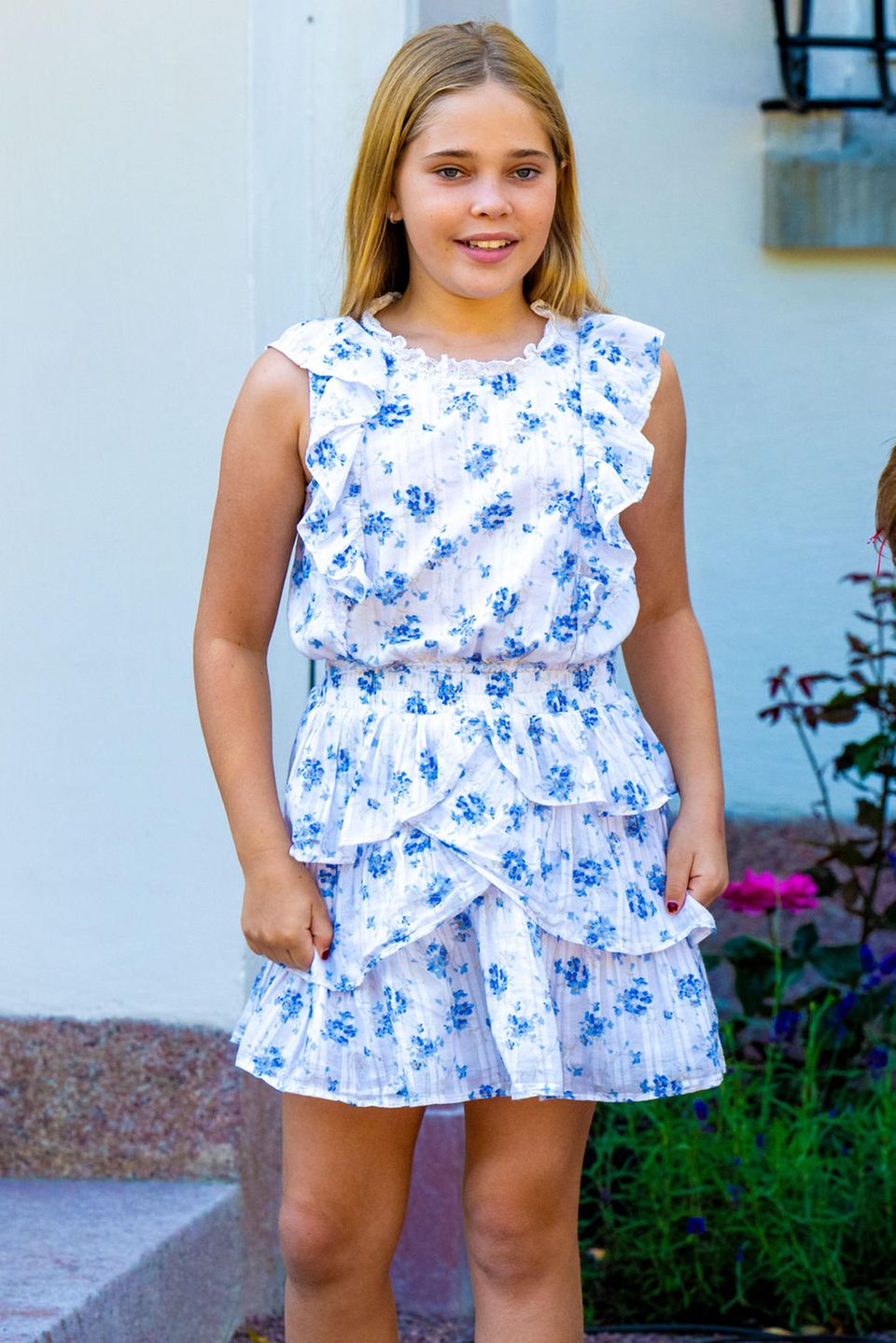 Gemeinsam mit ihrer Mutter Madeleine entdeckt Prinzessin Leonore London. Dort lebt Madeleine mit Ehemann Chris O'Neill und den beiden Kindern Leonore und Nicolas. Immer wieder teilt die Prinzessin süße Schnappschüsse wie diesen auf Facebook. Gemeinsam mit ihrer Mutter Madeleine entdeckt Prinzessin Leonore London. Dort lebt Madeleine mit Ehemann Chris O'Neill und den beiden Kindern Leonore und Nicolas. Immer wieder teilt die Prinzessin süße Schnappschüsse wie diesen auf Facebook.