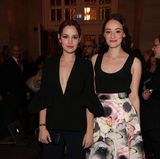 Nicht nur Kolleginnen, sondern auch Freundinnen: Emilia Schüle und Maria Ehrich feiern zusammen bei der Opening Night. 