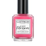 Pink Polish "Soft Blossom Nail Lacquer – 05 Pink Rolls-Roses" von Catrice, ca. 3 Euro