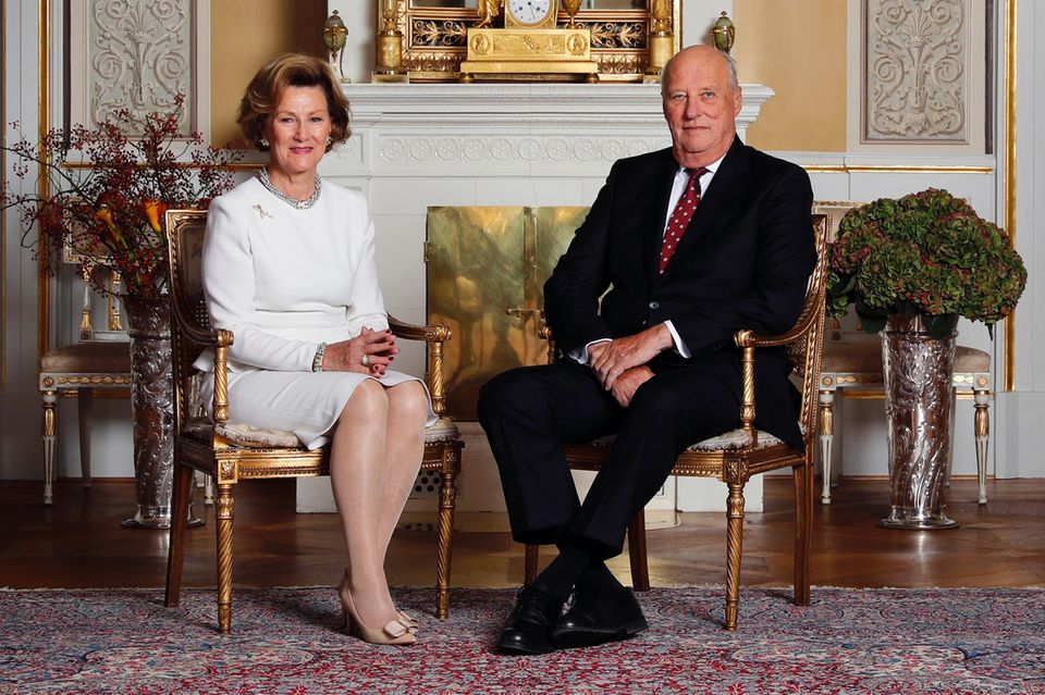 Prinzessin Mette-Marit : Königin Sonja und König Harald feiern 2017 beide ihren 80. Geburtstag Königin Sonja und König Harald feiern 2017 beide ihren 80. Geburtstag