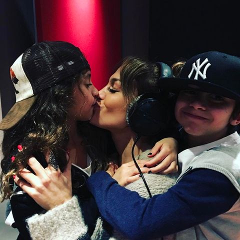 Emme, Jennifer Lopez, Max