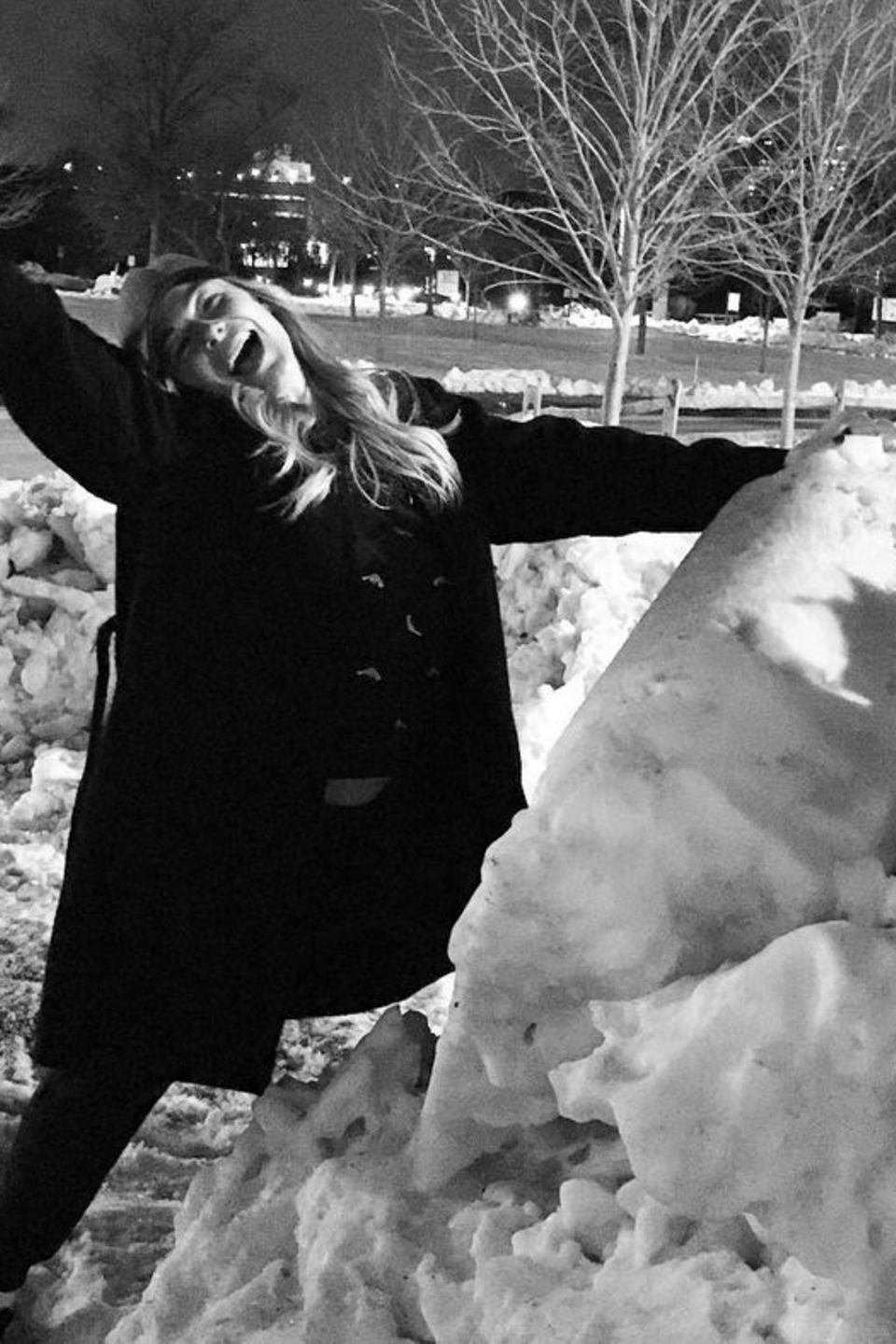 LeAnn Rimes sieht die Wetterlage positiv und freut sich über die Schneeberge in Boston. 