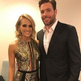 Über zwei große Hauptgewinne kann sich Carrie Underwood bis heute freuen: ihren Sieg bei "American Idol" in 2005 und ihren Ehemann, den Eishockey-Star Mike Fisher.   Fragt sich nur, auf welches Datum sie stolzer ist: die Hochzeit in 2010 oder der Tag, an dem sie erfuhr, dass ihre Debütplatte das meist verkaufte Album des Jahres 2006 war?!