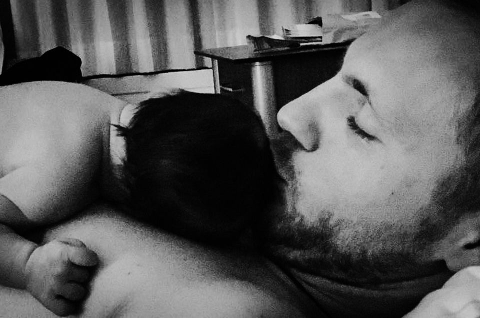 Und niemand hat es gewusst...: Niklas Osterloh mit seiner Tochter Niklas Osterloh mit seiner Tochter