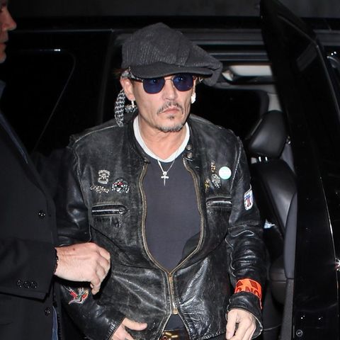 Johnny Depp am 28. März 2017 bei seiner Ankunft auf dem Geburtstag von Lady Gaga in Los Angeles