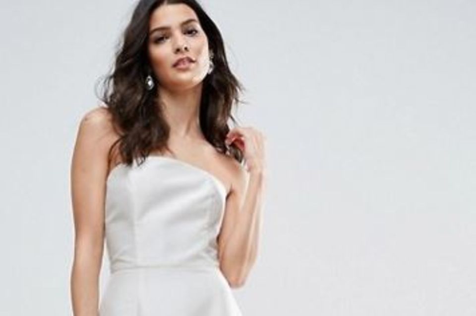 Brautkleider unter 300 Euro: Aus der Kollektion "Asos Bridal" Aus der Kollektion "Asos Bridal"