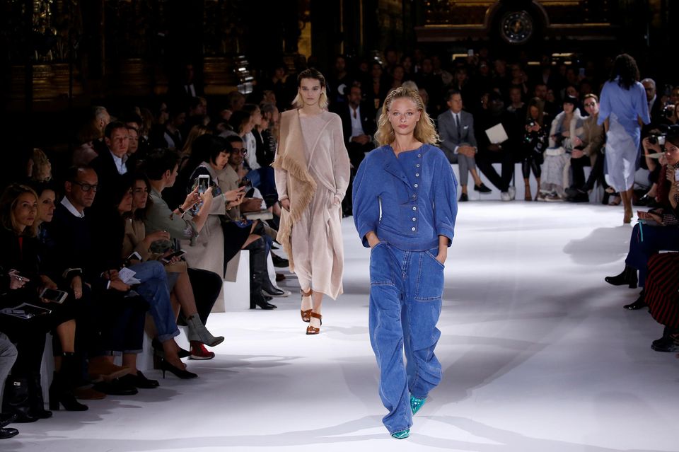 Kolumne: Fashion Friday: Jeans-Look bei Stella McCartney Jeans-Look bei Stella McCartney