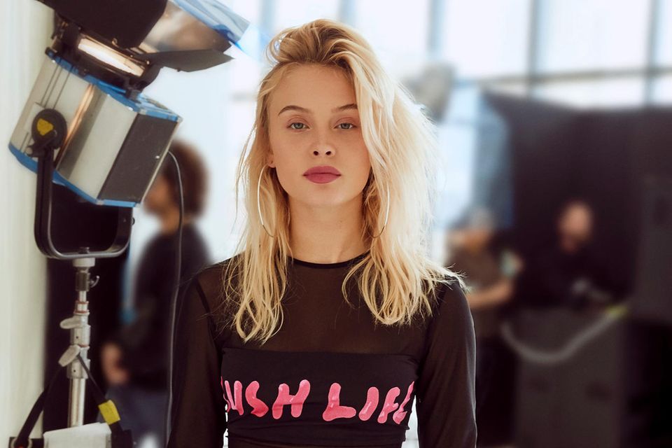 Sängerin Zara Larsson designte für H&M eine Capsule Kollektion.