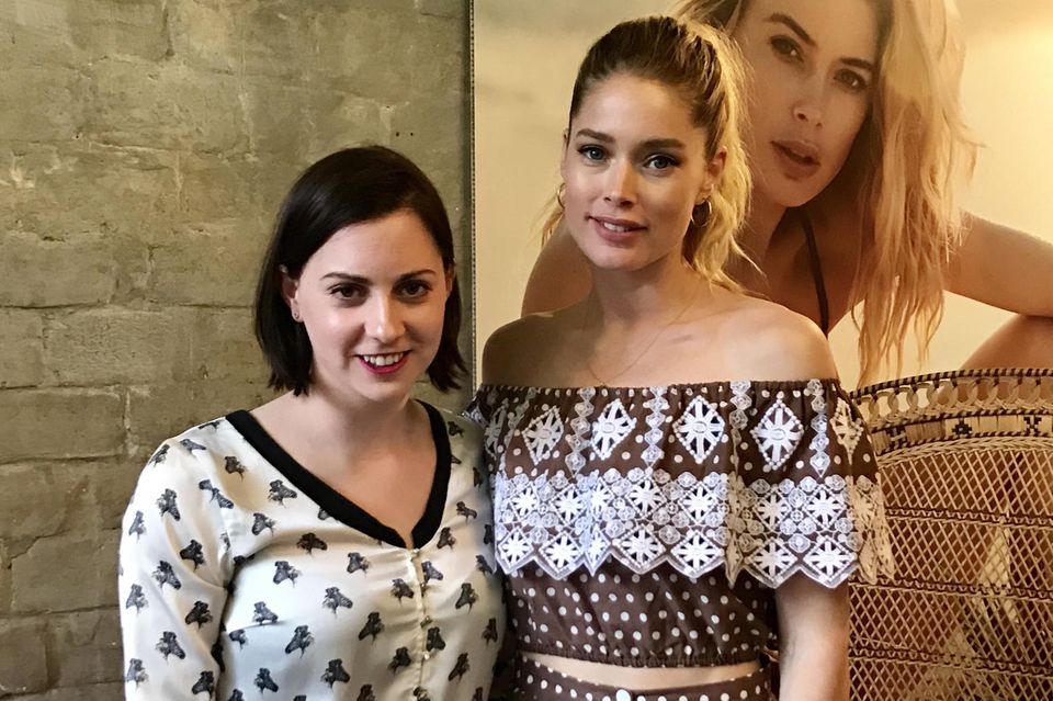 Doutzen Kroes über Magerwahn: GALA-Redakteurin Kathrin mit Doutzen Kroes in Berlin GALA-Redakteurin Kathrin mit Doutzen Kroes in Berlin