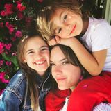 15. Mai 2017   Das ist Liebe. Alessandra Ambrosio verbringt gerne und viel Zeit mit ihren zwei Kindern Anja und Noah. Zum Muttertag gibt es auch dieses bezaubernde Foto für ihre Follower. 