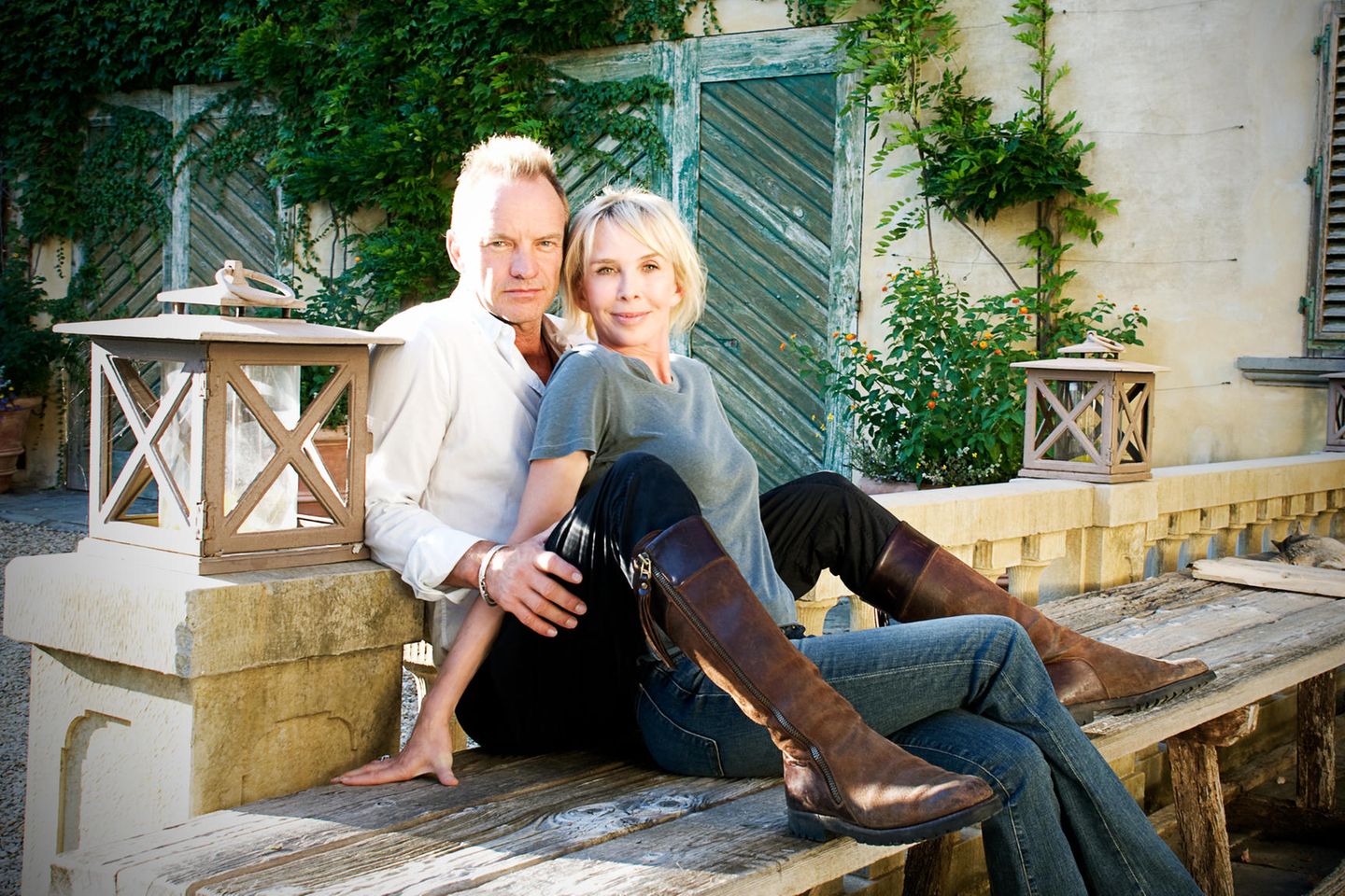 Sting und Ehefrau Trudie Styler auf ihrem Weingut in der Toskana