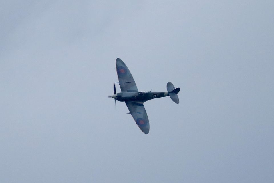 James Matthews + Pippa Middleton : Eindrucksvolle Flugshow zu Ehren von Pippas und James' Hochzeit Eindrucksvolle Flugshow zu Ehren von Pippas und James' Hochzeit