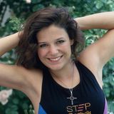 Na, ahnen Sie es schon? Diese dunkelhaarige Schönheit ist Schlagersängerin Michelle. 1993 war Anfang 20 und noch brünett. 