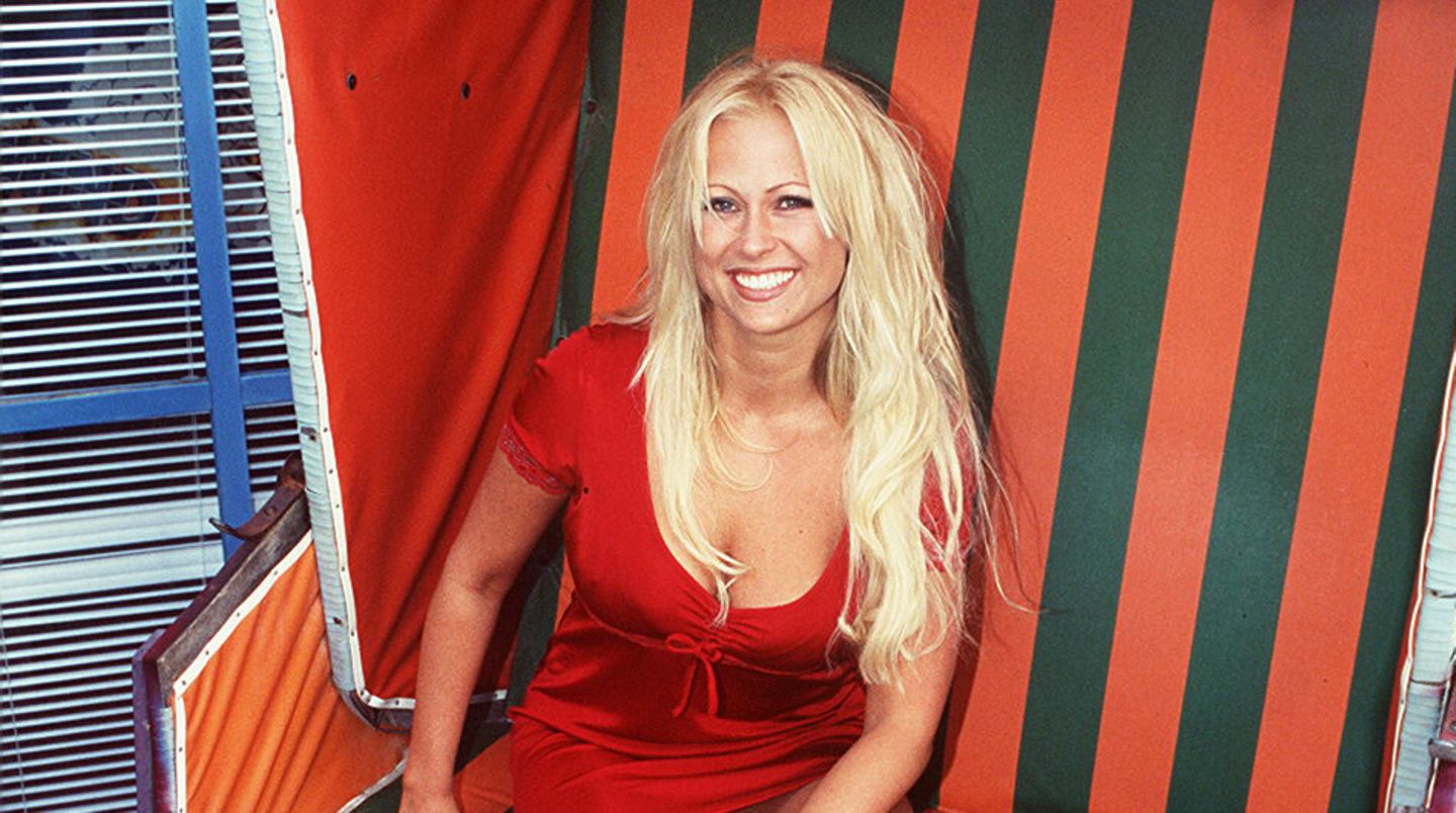 Jenny-Elvers-Erkannt-So-sehr-hat-sich-Jenny-Elvers-seit-Beginn-ihrer-Karriere-ver-ndert