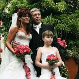 29. Mai 2017  Einen Tag nachdem Andrea Berg ihren 10. Hochzeitstag gefeiert hat, beglückt sie ihre Follower mit diesem tollen Throwback. Darauf sieht man, wie sie vor einem Jahrzehnt als hübsche Braut aussah.